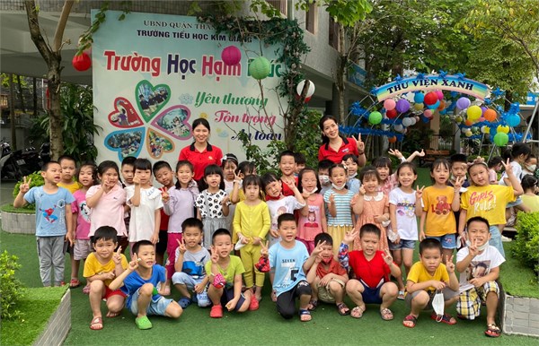 Hoạt động thăm quan trường Tiểu học Kim Giang của các con học sinh khối MG Lớn